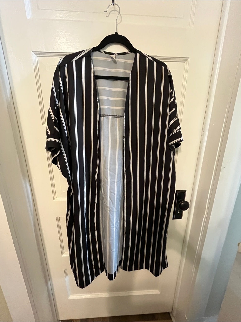 Women’s Beach cover up Black and White Vertical Stripe